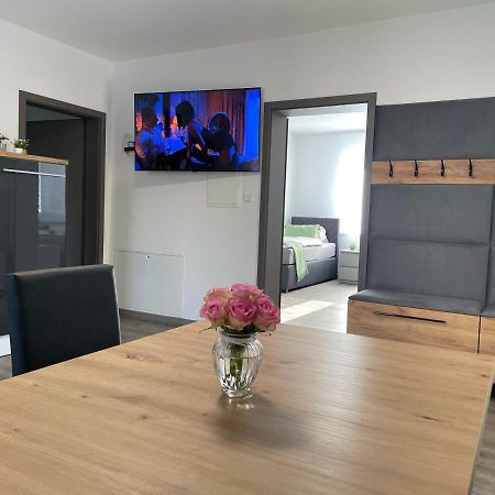 Wohnung für Berufstätige Hünfeld Exterior foto
